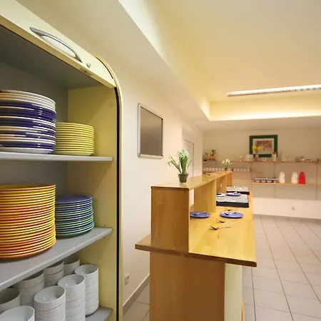 Hostel Djh